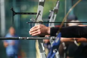 Longbow vs. Compound Bow - Differences Explained